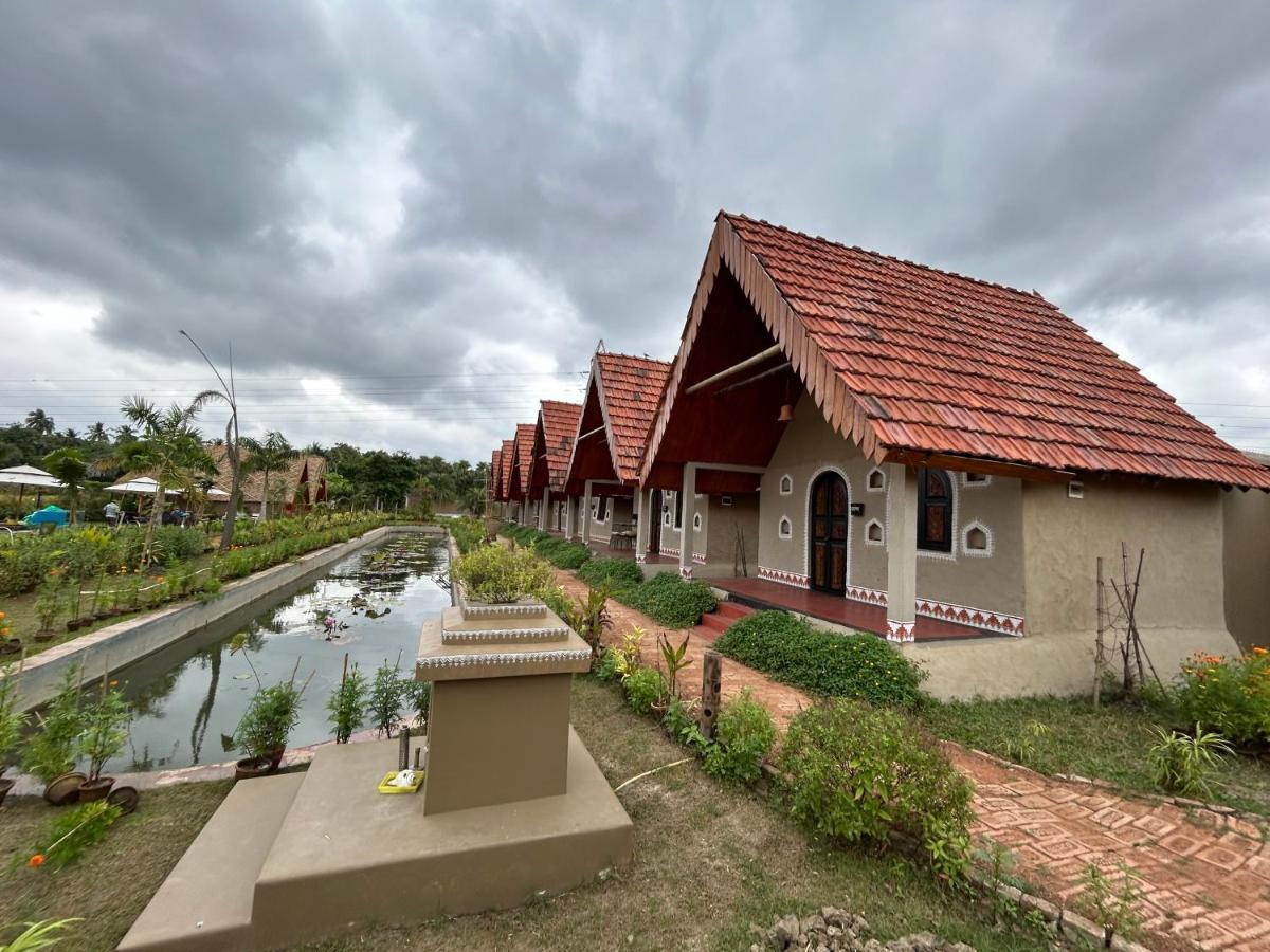 Hotel Arshinagar Shilpogram Kalkuta Zewnętrze zdjęcie
