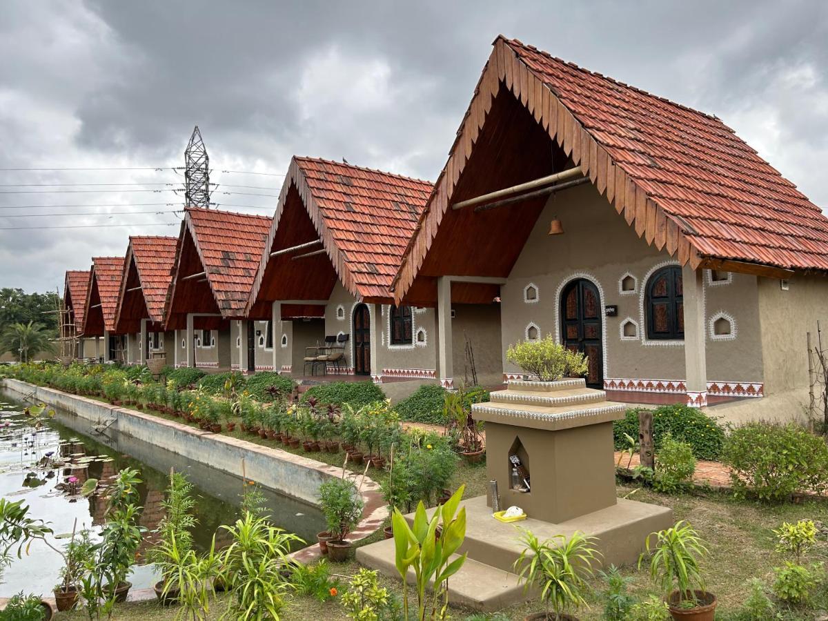 Hotel Arshinagar Shilpogram Kalkuta Zewnętrze zdjęcie